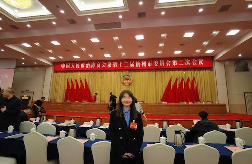 朱春莹