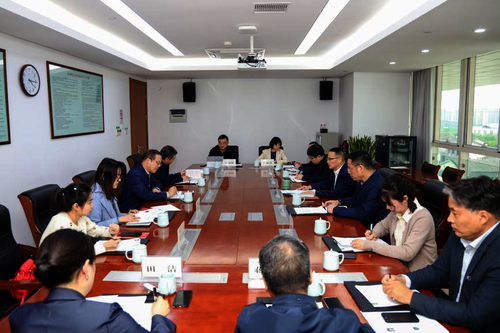 20230511 市政协党组成员、副主席毛溪浩一行来校调研1
