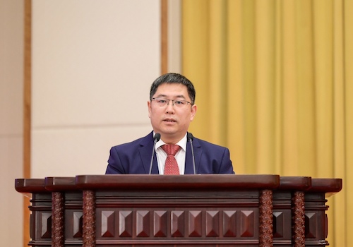薛大伟