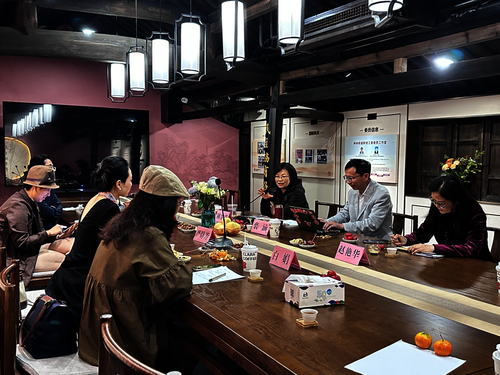 【人物风采】我校余杭区政协委员、阿里巴巴商学院裘涵副教授应邀参加“企业新质生产力：‘商业向善’‘科技向善’的创新视角”主题讲座2