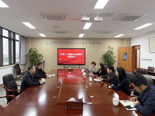民盟